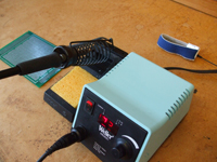 How to Solder? Learn How to Solder. USA & Canada. How to Solder -Quick Soldering Quide. How to Solder - Soldering Tutorial. Soldering iron